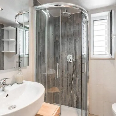 Garden House - * Bari