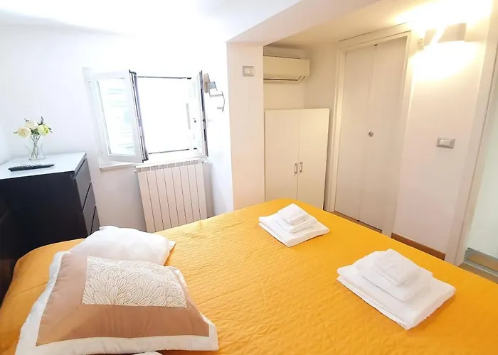 Apartment Garden House -